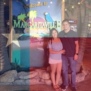 Meet your Posher, Ivania